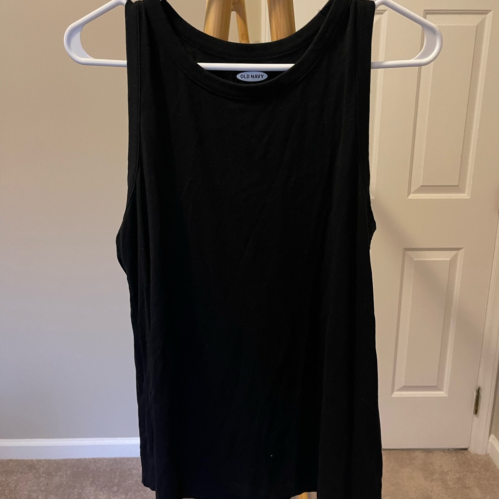 Black Basic Tank